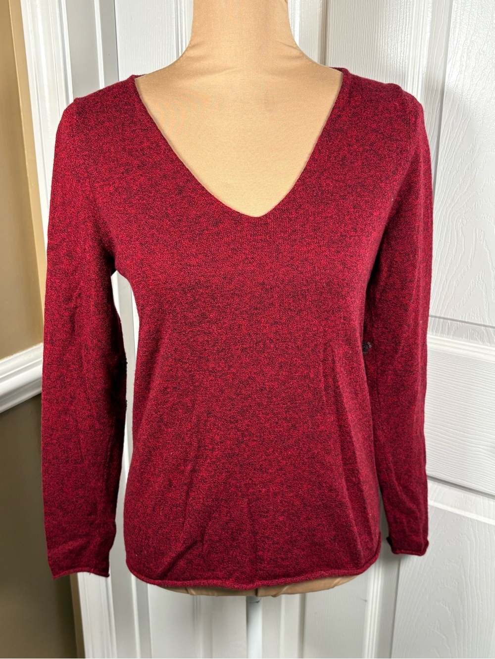 ZADIG &‎ VOLTAIRE WOOL SWEATER WITH SEQUIN EMBELLISHMENT SIZE
SMALL - Picture 3 of 11